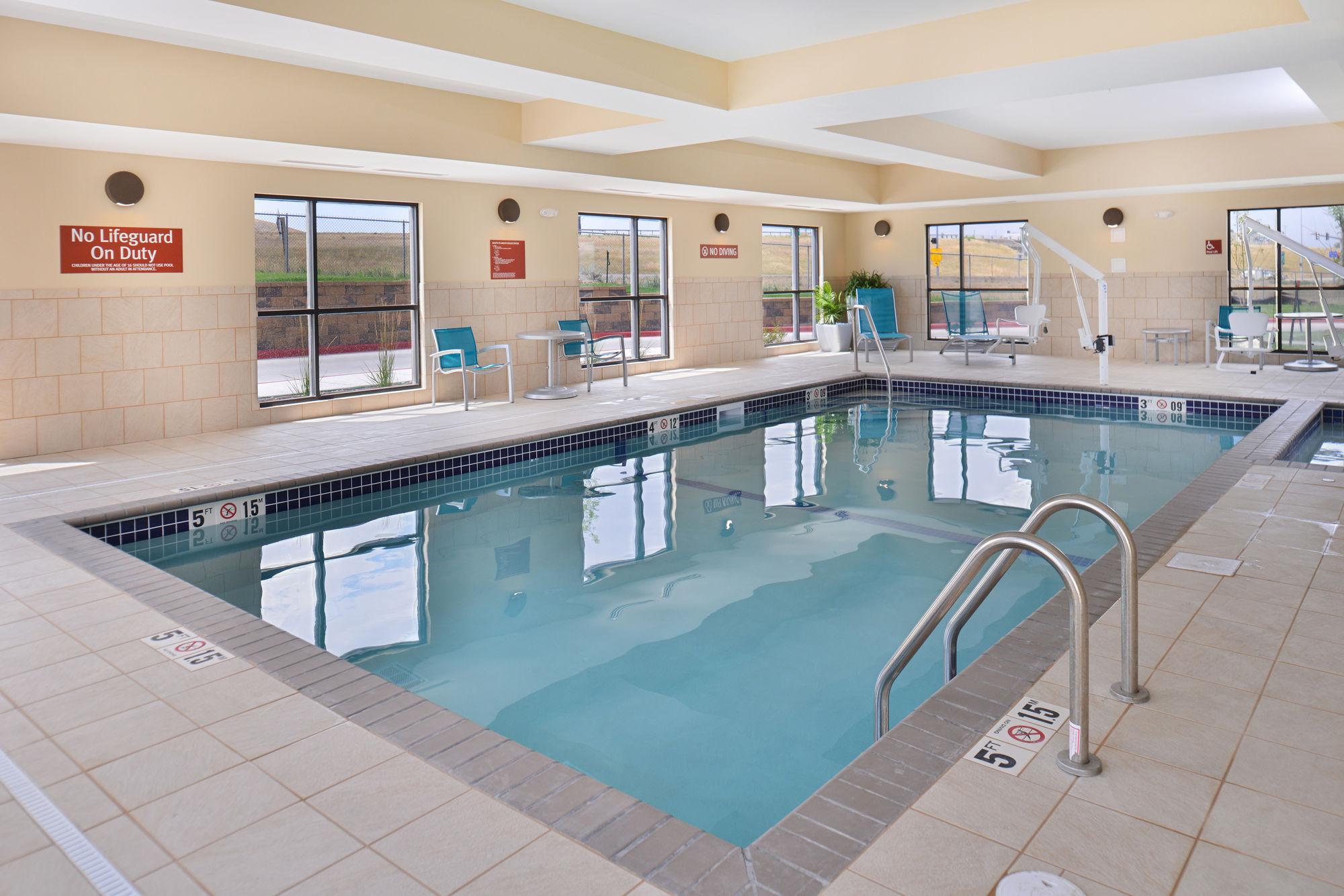 Towneplace Suites By Marriott Gillette Exteriér fotografie