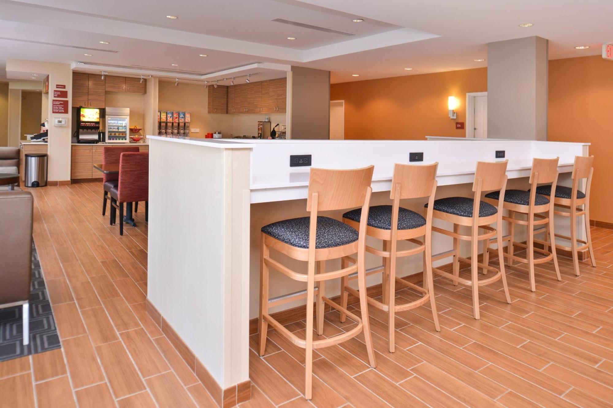 Towneplace Suites By Marriott Gillette Exteriér fotografie